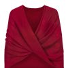 Women Petit Calin | Shoulder Wrap - Farbe Cardinal - Petit Calin Hamburg